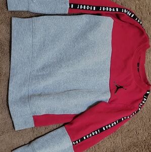 Boys Jordan crew neck sweatshirt